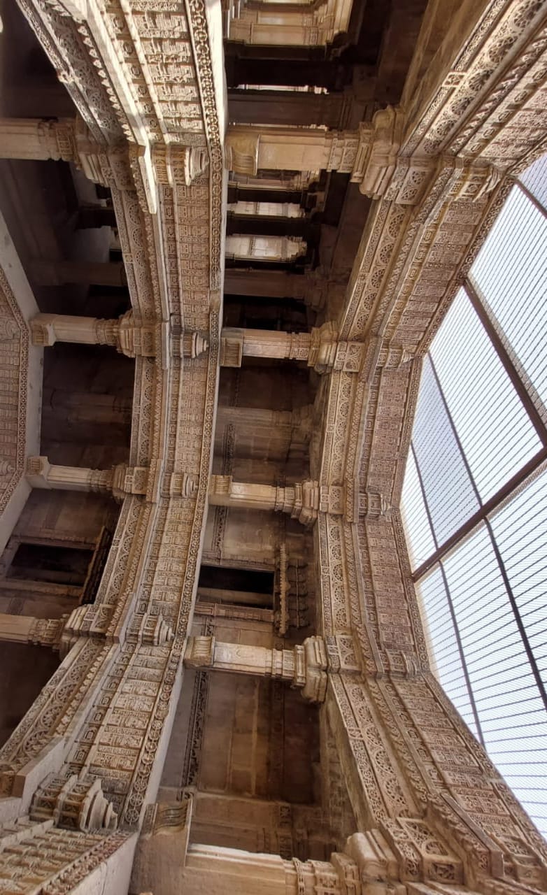Adalaj Stepwell detail 2
