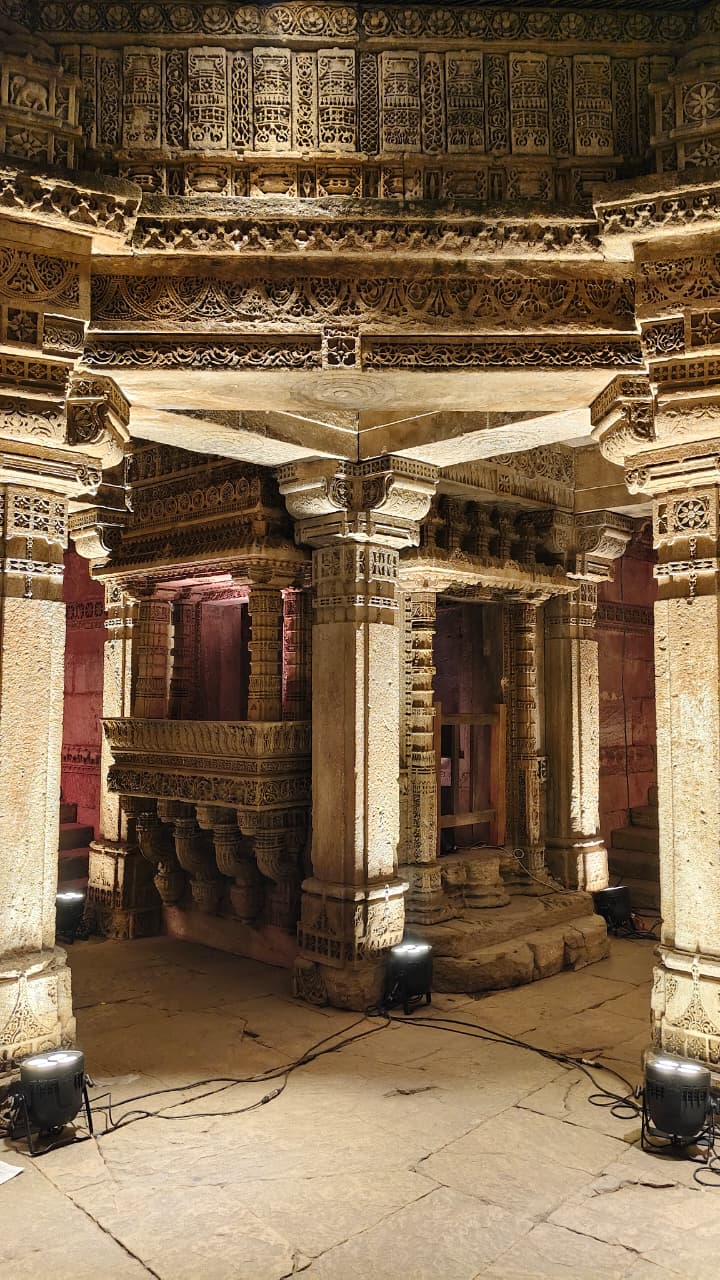 Adalaj Stepwell detail 23