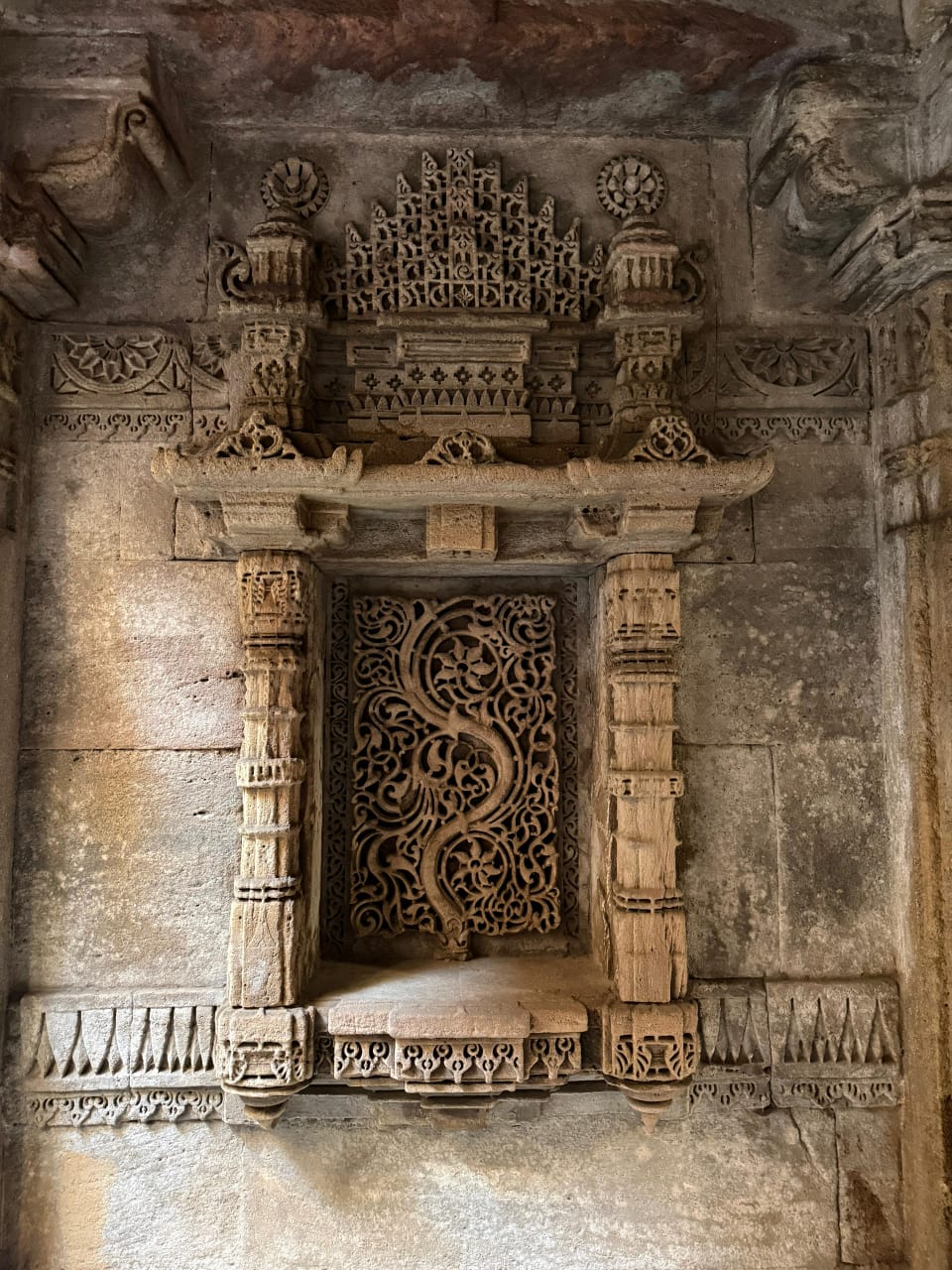 Adalaj Stepwell photograph 4
